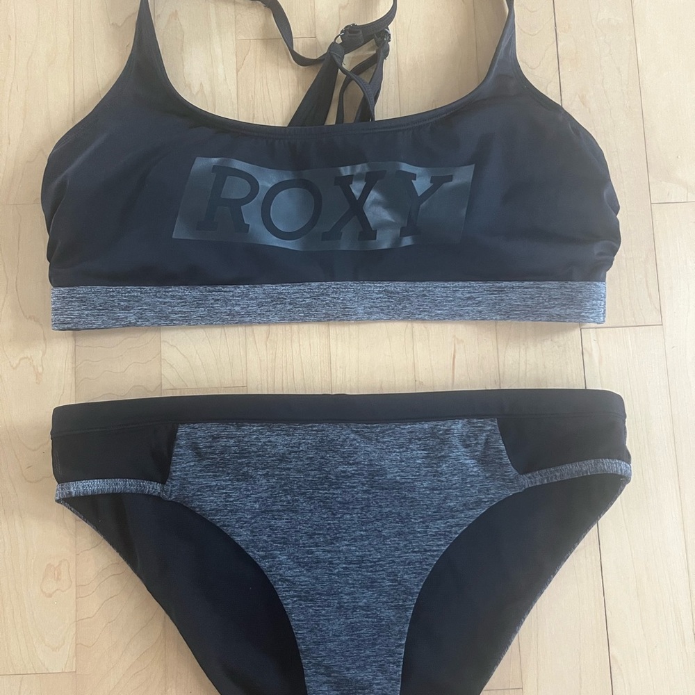 Roxy Black and Gray Sporty Bikini Set